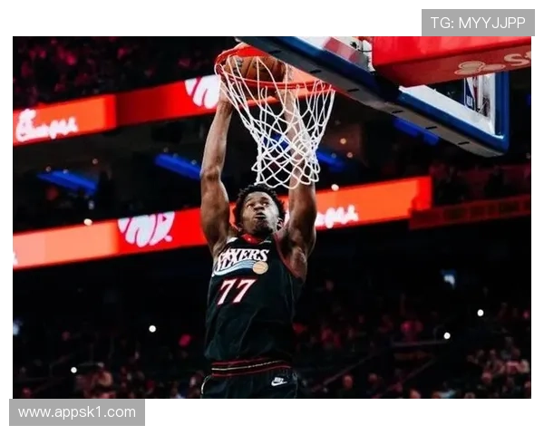 坎宁安挡拆制造错位，对比上季内线效率提升