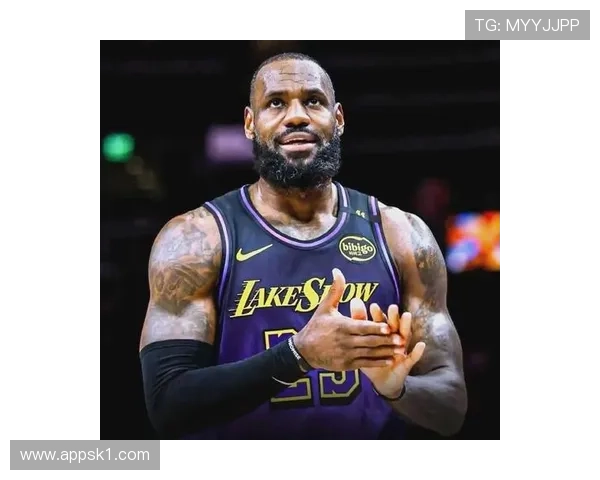 勒布朗挡拆助攻显著提升球队进攻效率，拉开与杜兰特关键差距