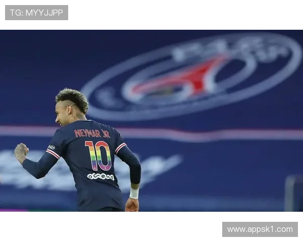 巴黎圣日耳曼边路依赖加剧，中路进攻是否已陷入瘫痪？