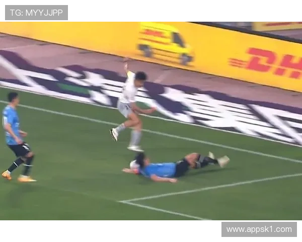 手球判罚要点：手臂位置决定非自然动作的判定标准